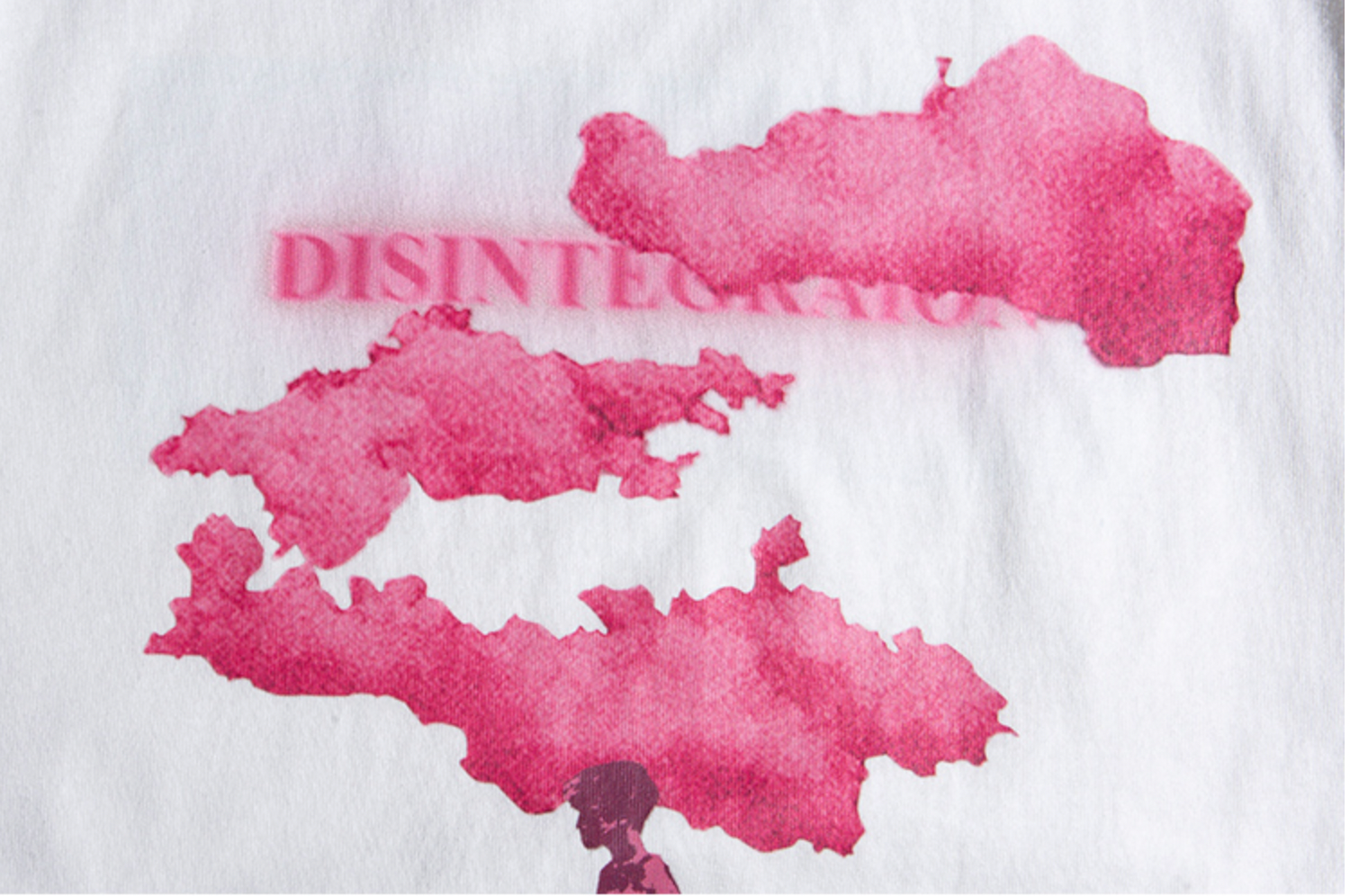streetwear disintegration tee shirt