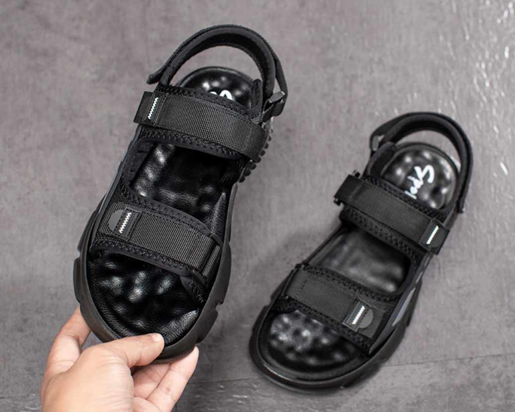 techwear slides