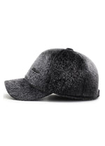 cap with fur - Vignette | OFF-WRLD